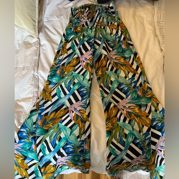 Show me your MuMu bell bottom pants - Picture 1 of 2